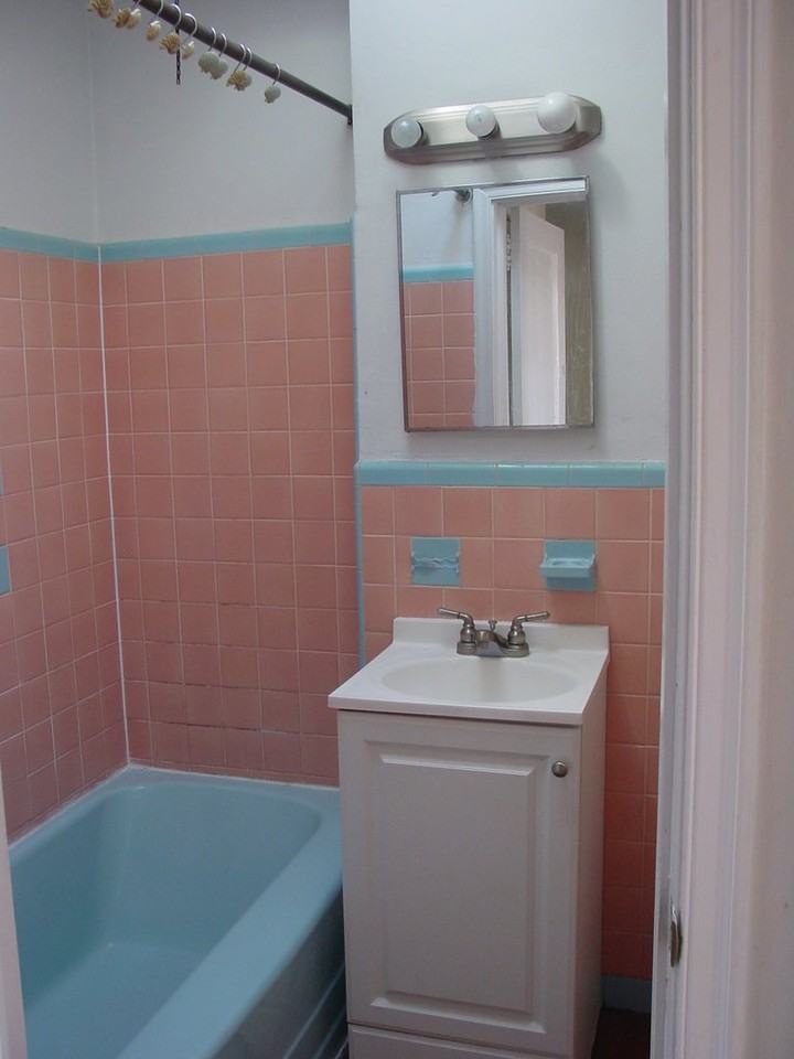 7229 Lynford St - Photo 6 of 10