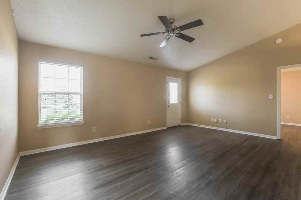1418 Green Spring Way - Photo 4 of 16