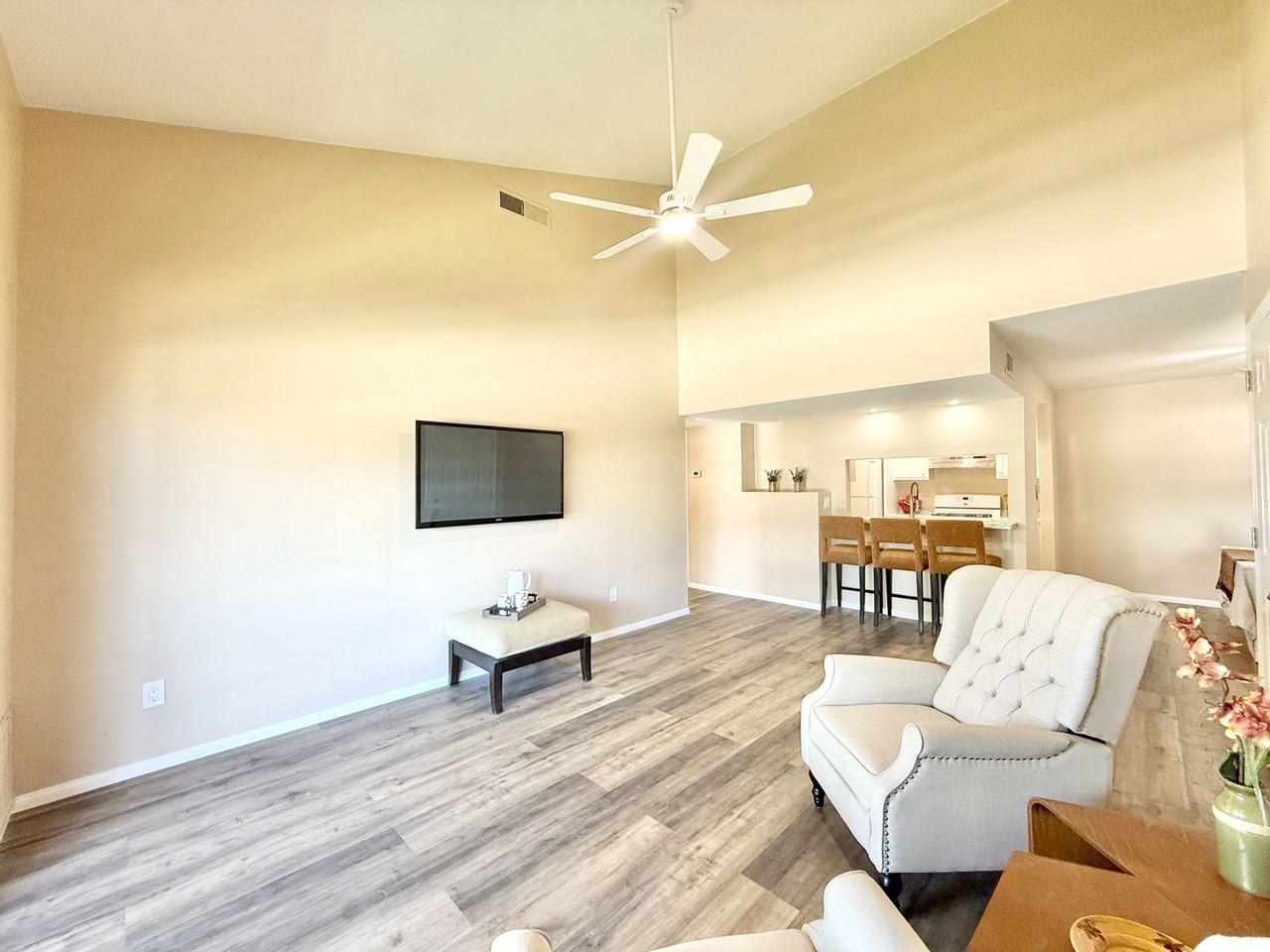 45546 Aladdin St Apt C202 - Photo 3 of 18
