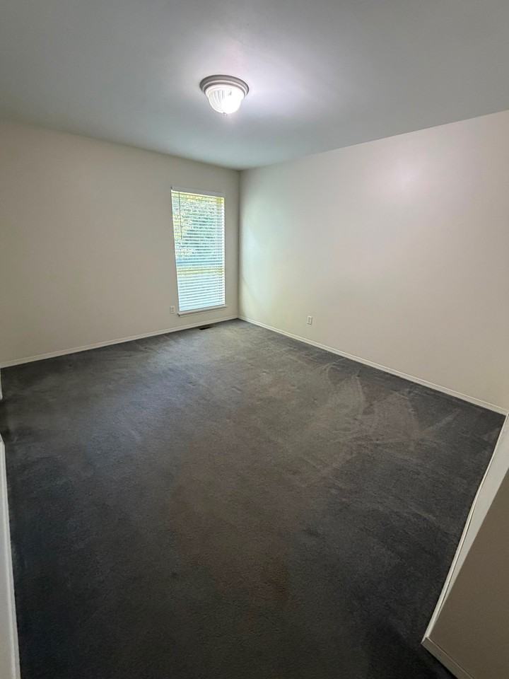 2048 Peine Forest Dr #1 - Photo 4 of 9