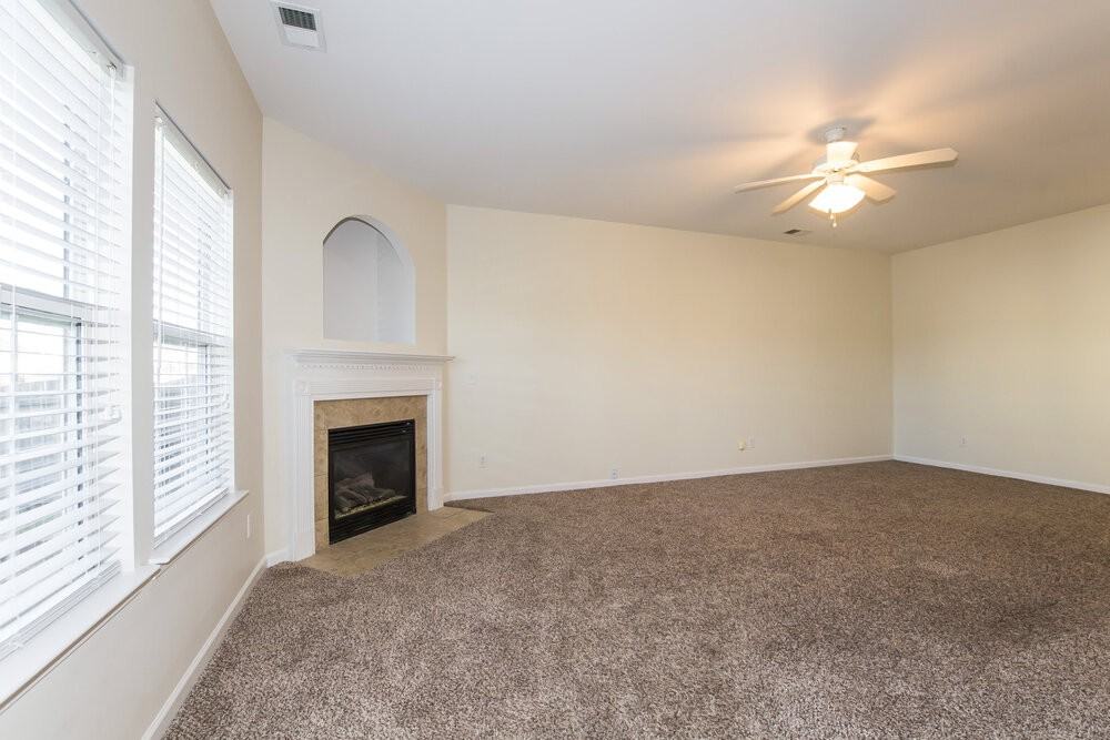 4059 Clover Rd Nw - Photo 3 of 17