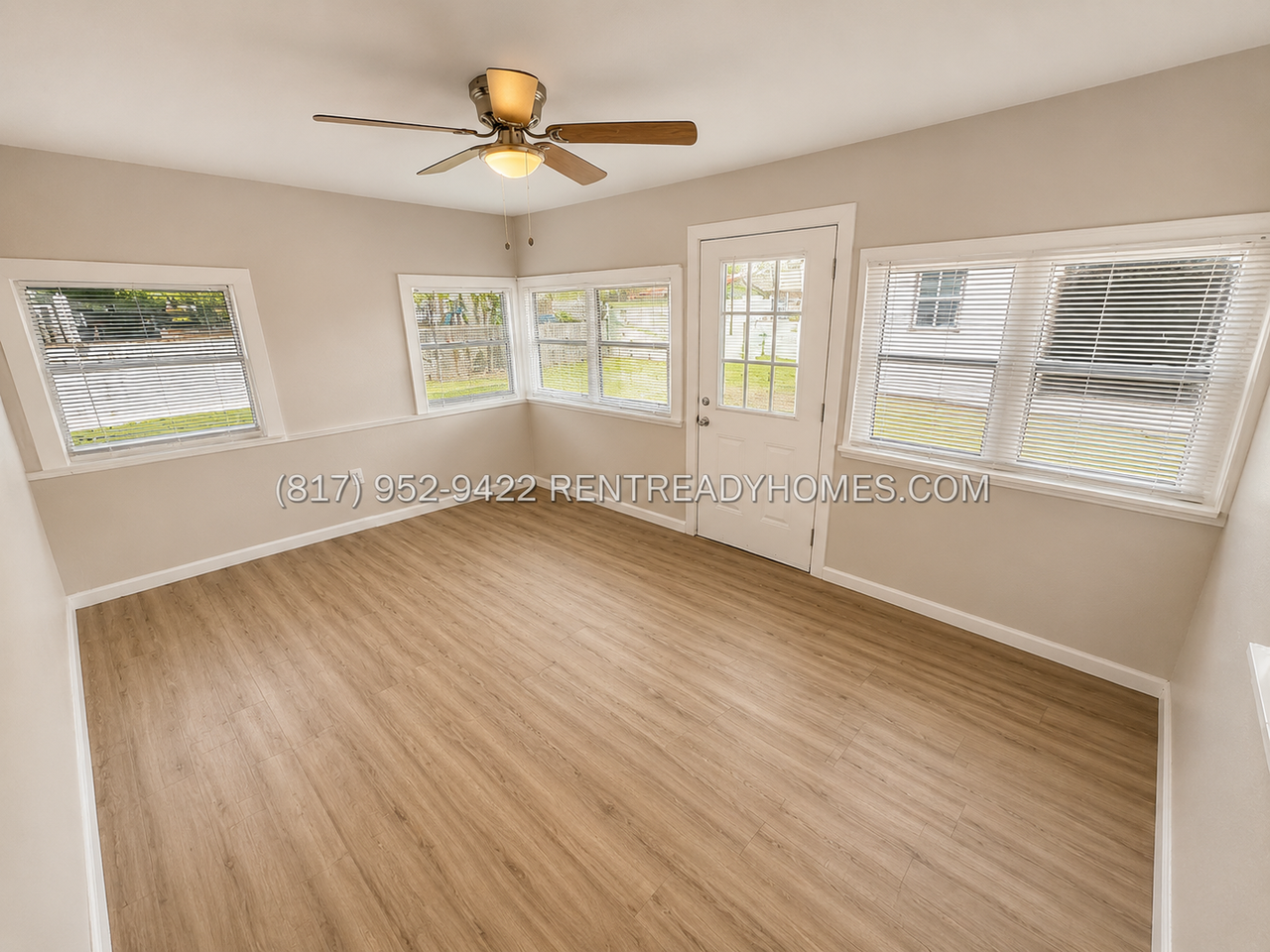 8105 Bonner Dr - Photo 5 of 16
