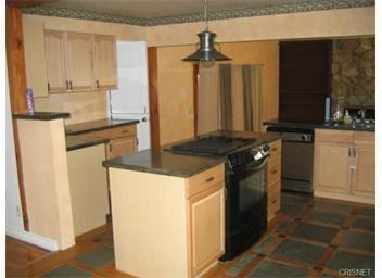 6724 Jumilla Ave - Photo 3 of 19