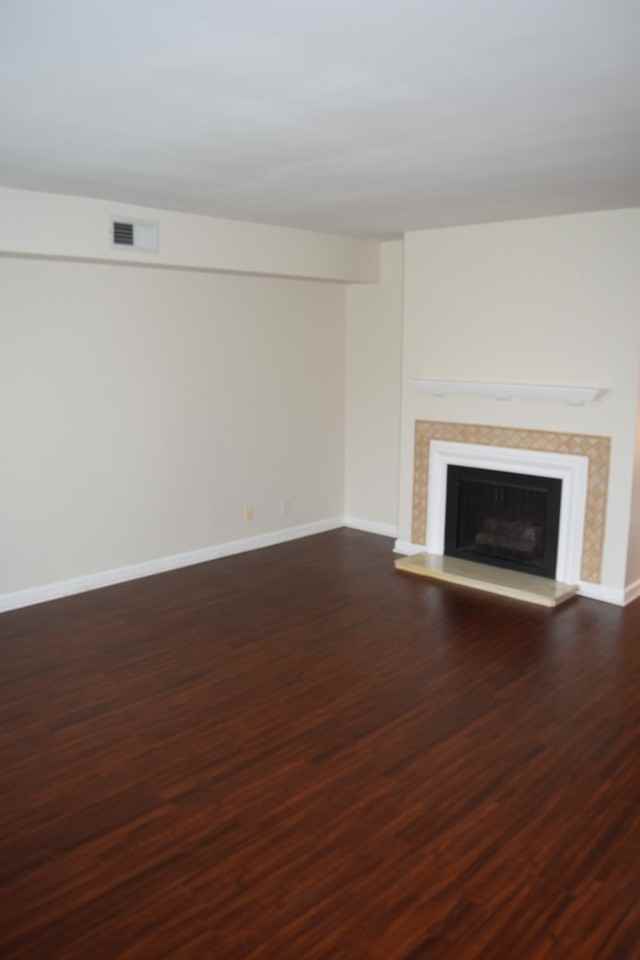 8300 Sawyer Brown Rd - Photo 4 of 33