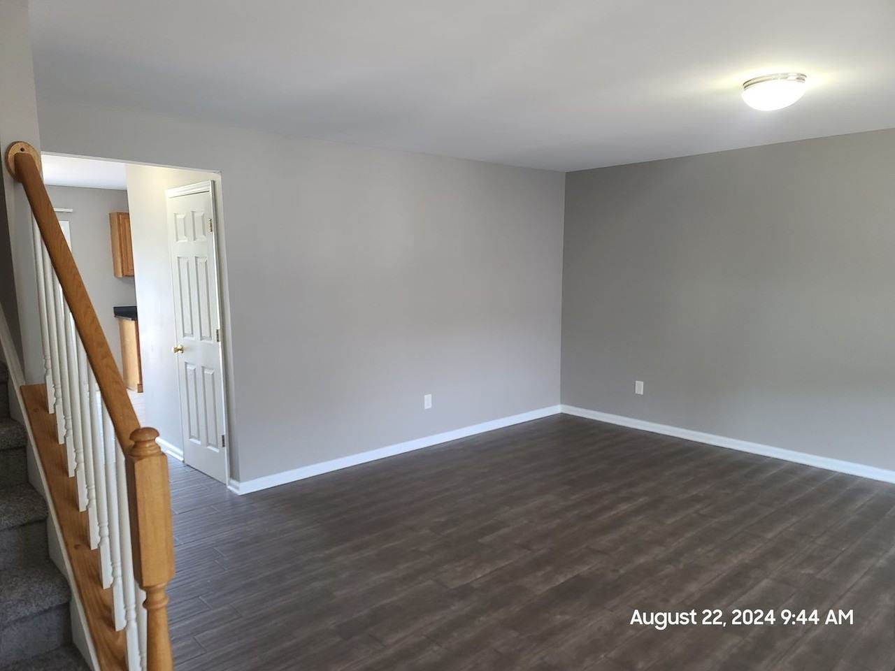 370 Viewpoint Way - Photo 5 of 50