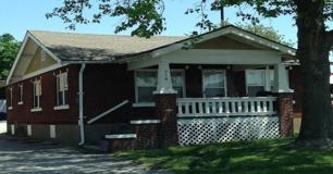 516 S Florence Ave - Photo 1 of 1
