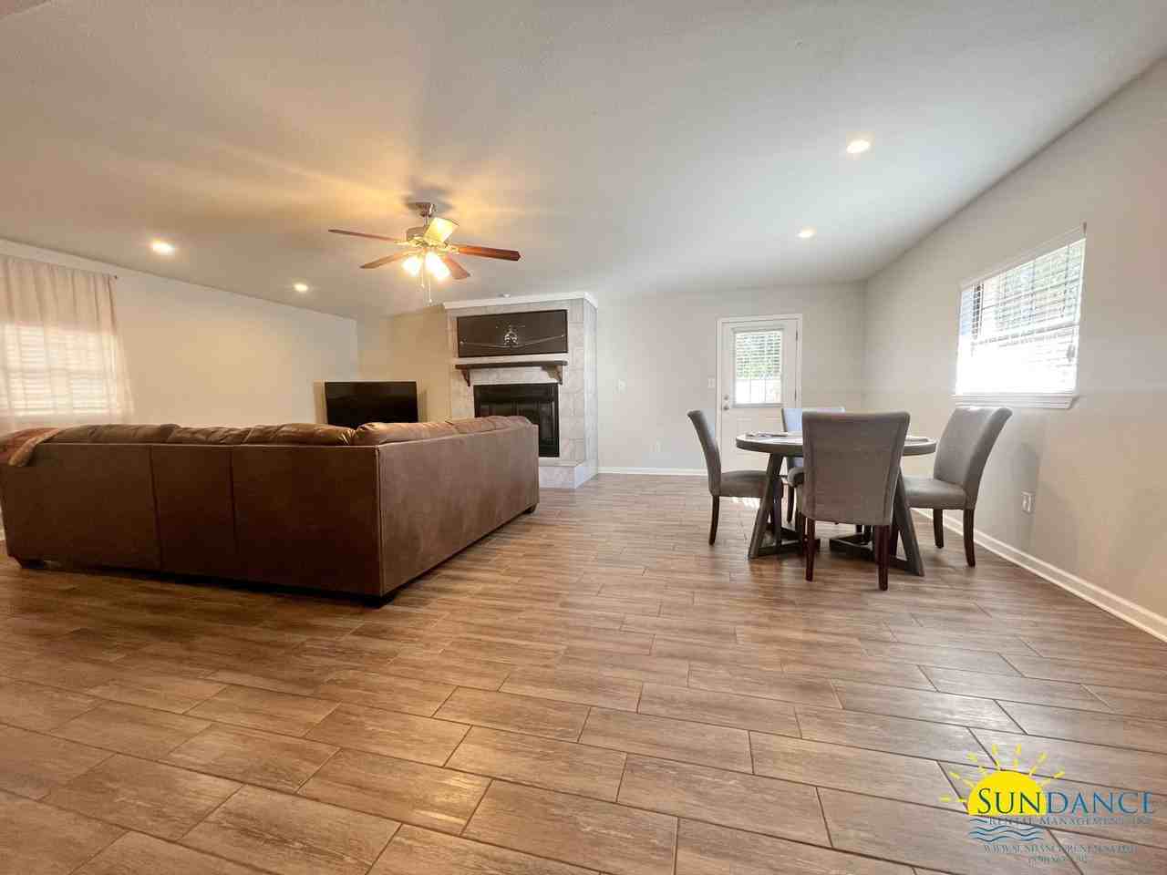 129 Boyce Dr - Photo 3 of 27