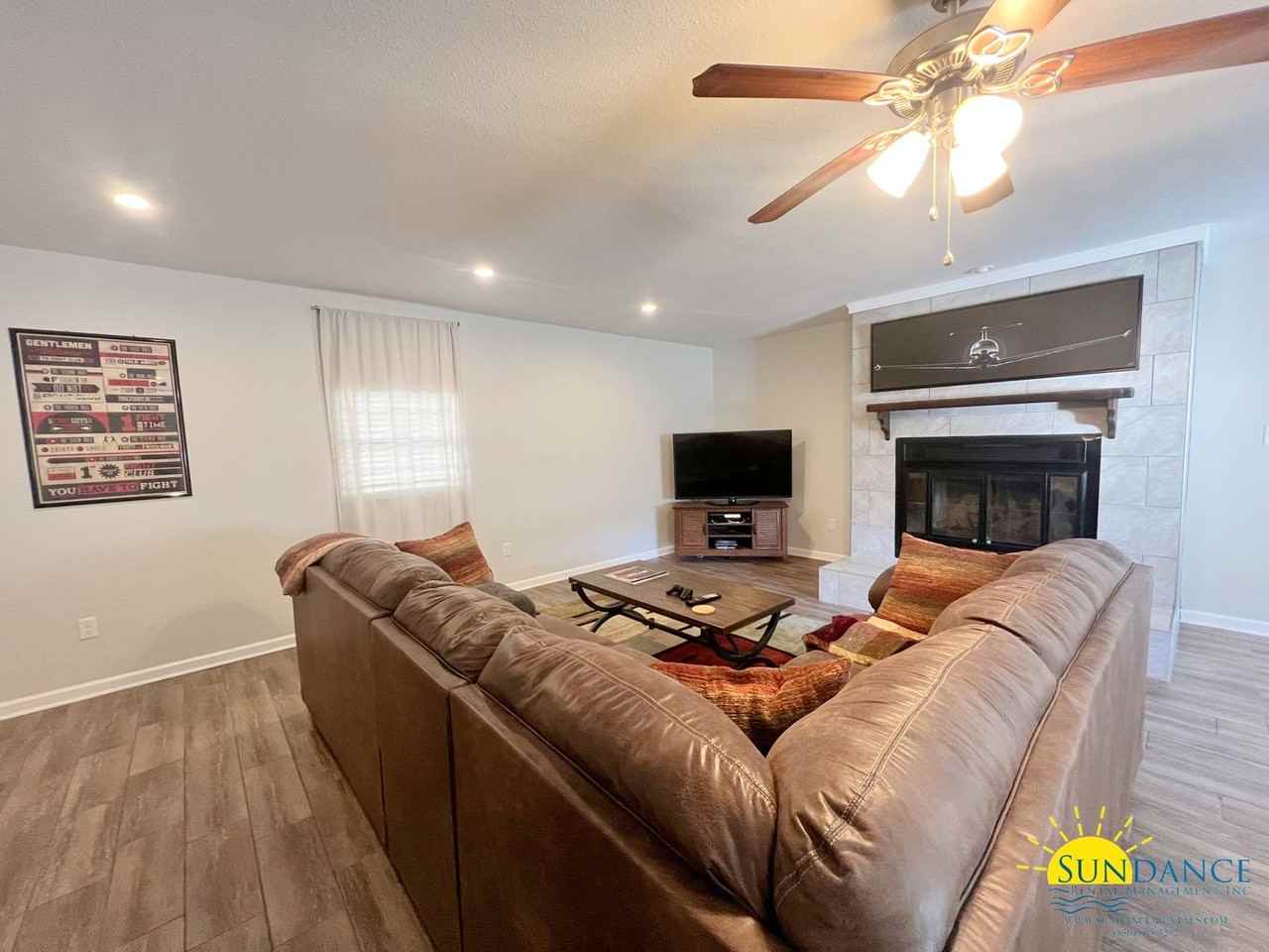 129 Boyce Dr - Photo 5 of 27
