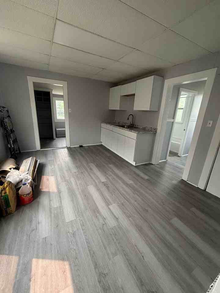 6826 Rathbun Ave - Photo 3 of 9
