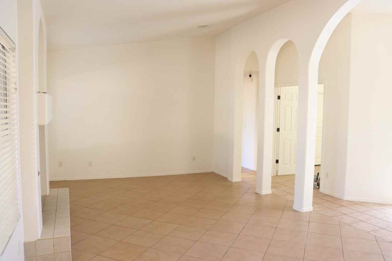3357 Plaza Candida - Photo 3 of 26