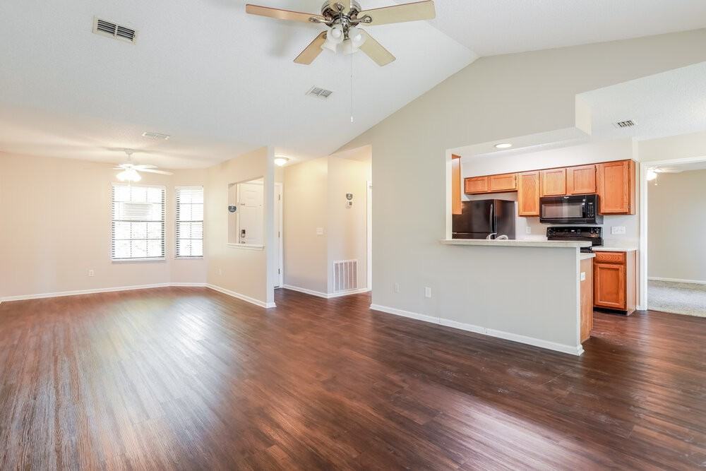 3239 Puffin Way - Photo 4 of 16
