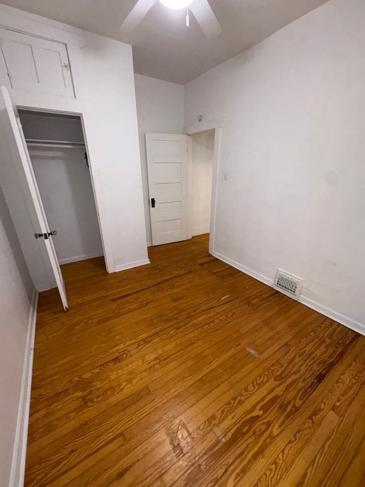 678 S Corona St - Photo 6 of 20