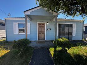 1527 Santa Clara St - Photo 1 of 1