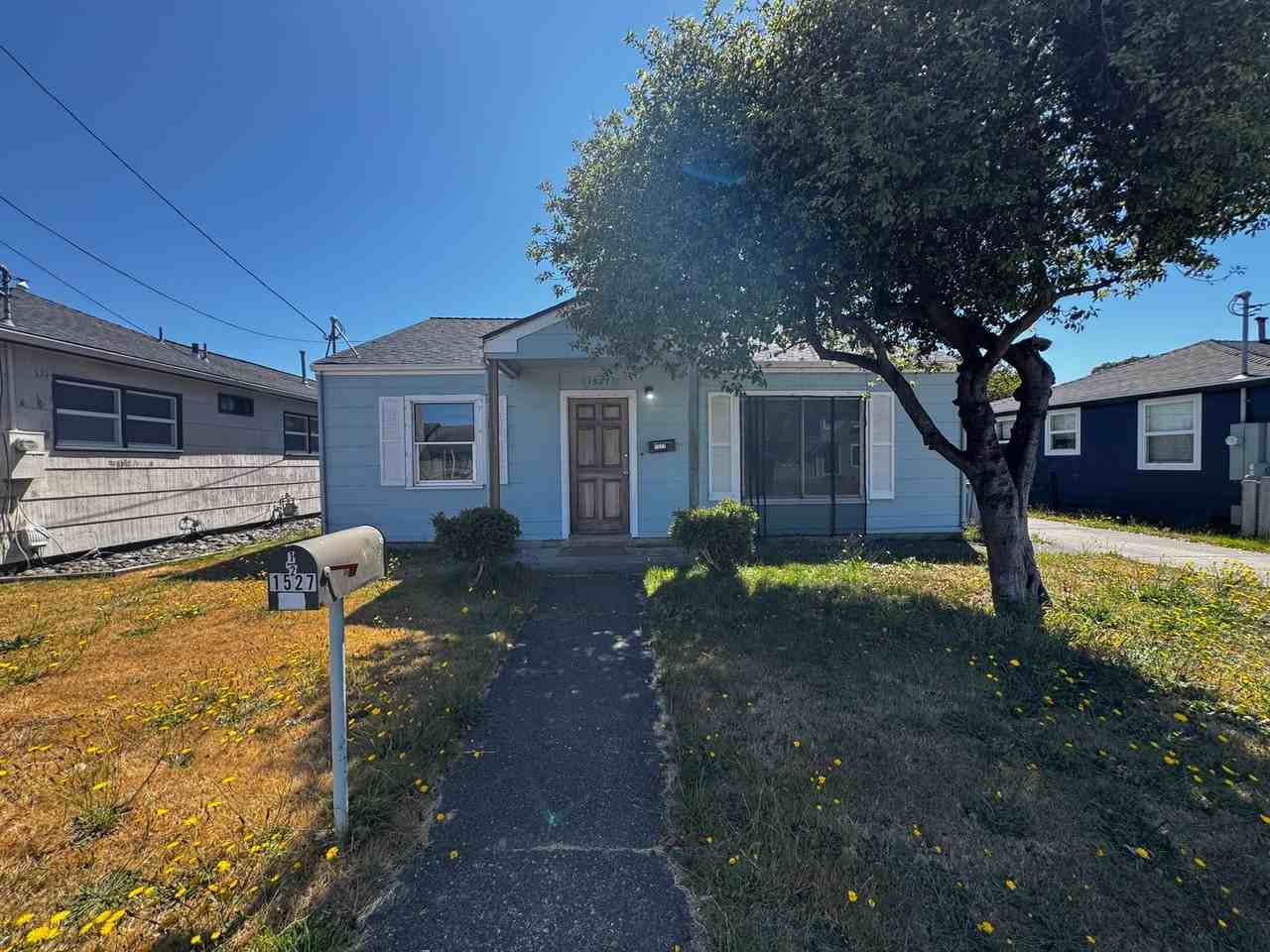1527 Santa Clara St - Photo 2 of 13