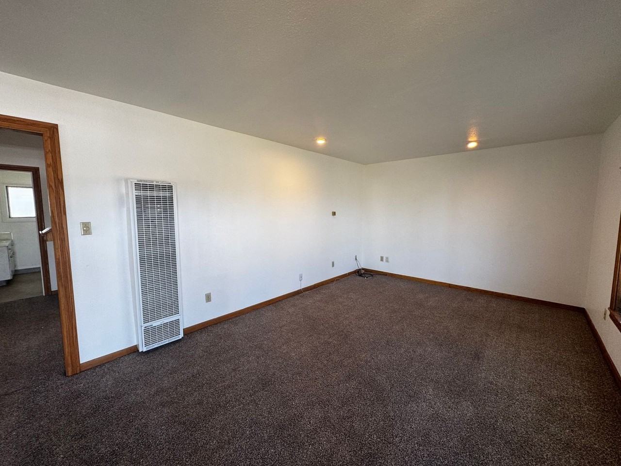1527 Santa Clara St - Photo 4 of 13