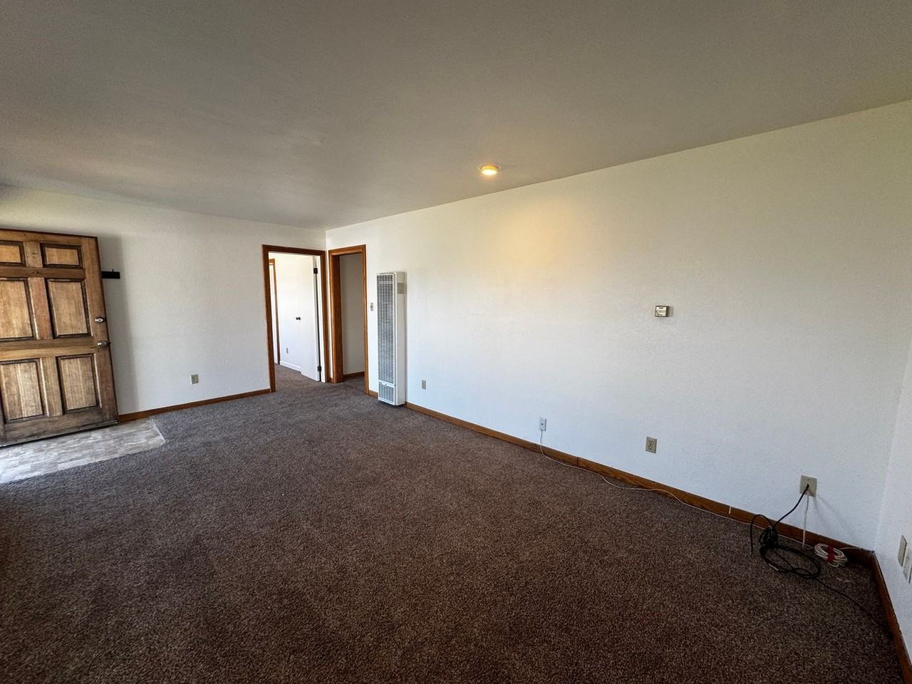 1527 Santa Clara St - Photo 5 of 13