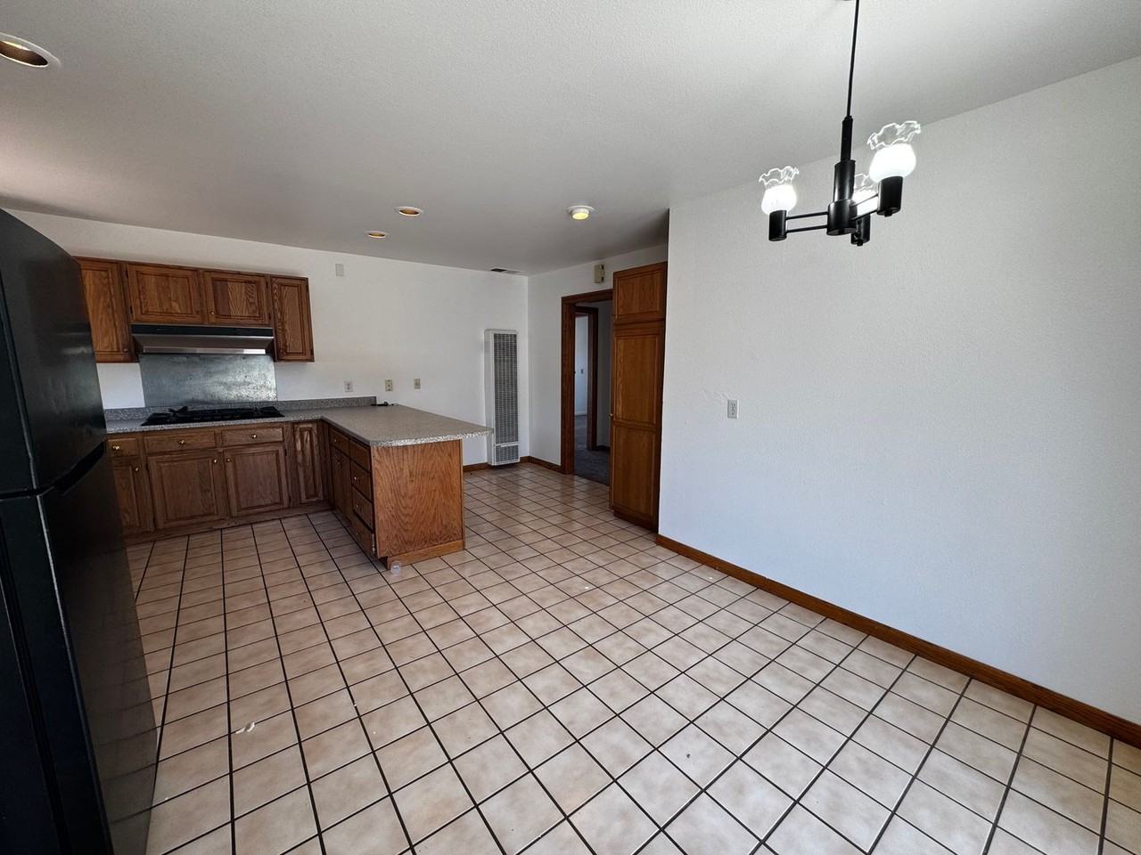 1527 Santa Clara St - Photo 7 of 13