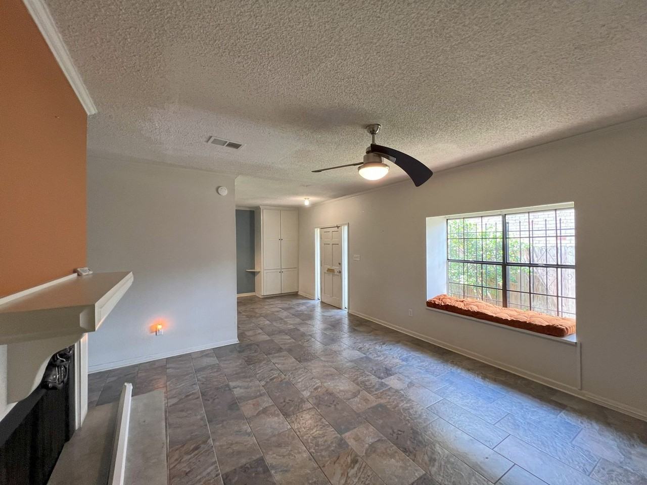 268 Steele Blvd - Photo 7 of 14