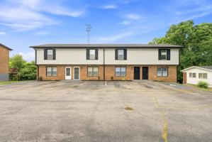 featured image of 2689 Old Richmond Rd