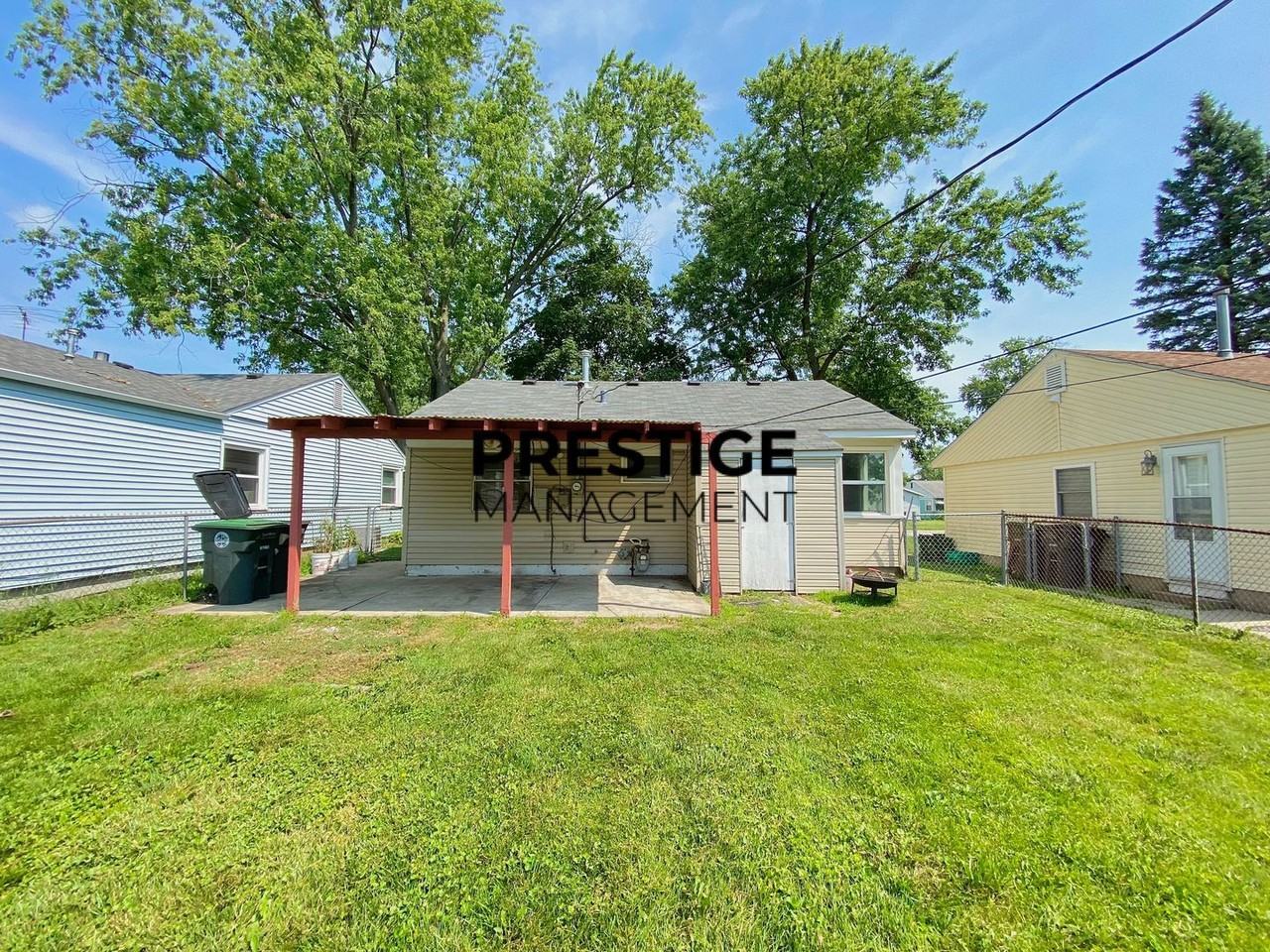 1229 W 44th Pl - Photo 7 of 8