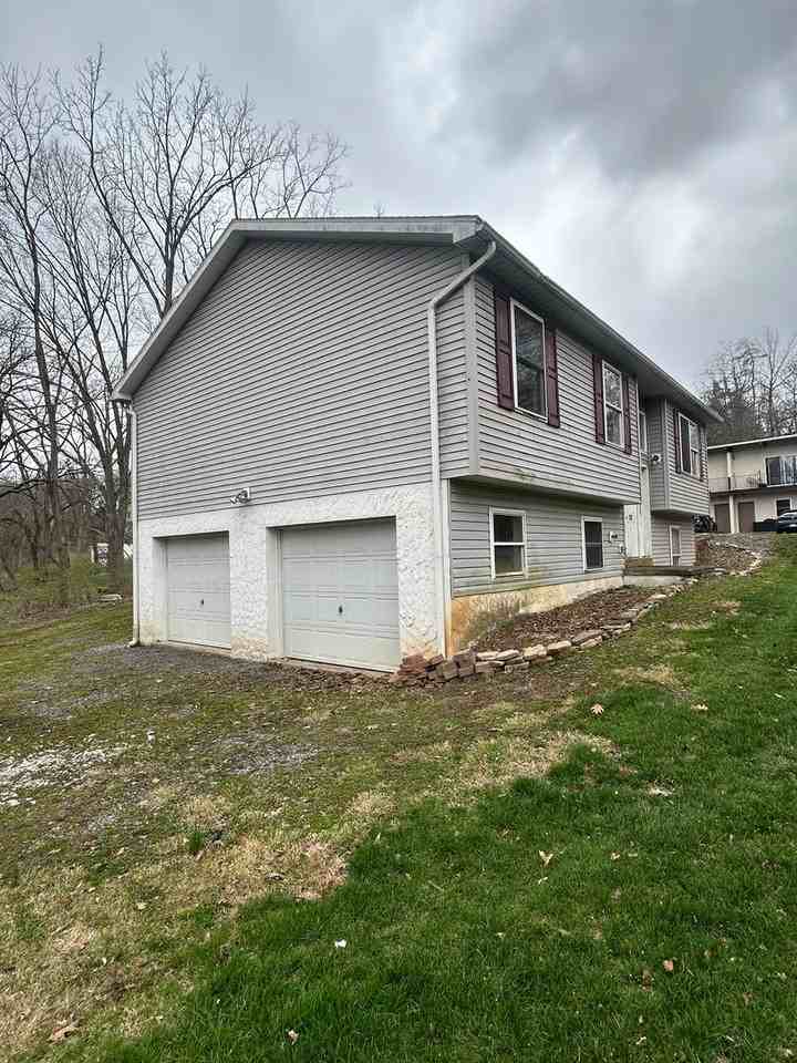 103 Grandview Rd - Photo 3 of 22