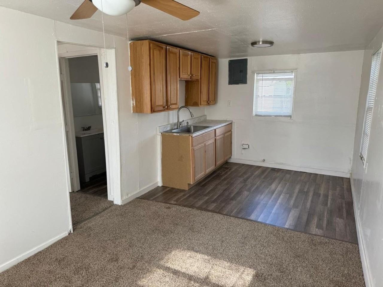 3008 Colgate St - Photo 3 of 8