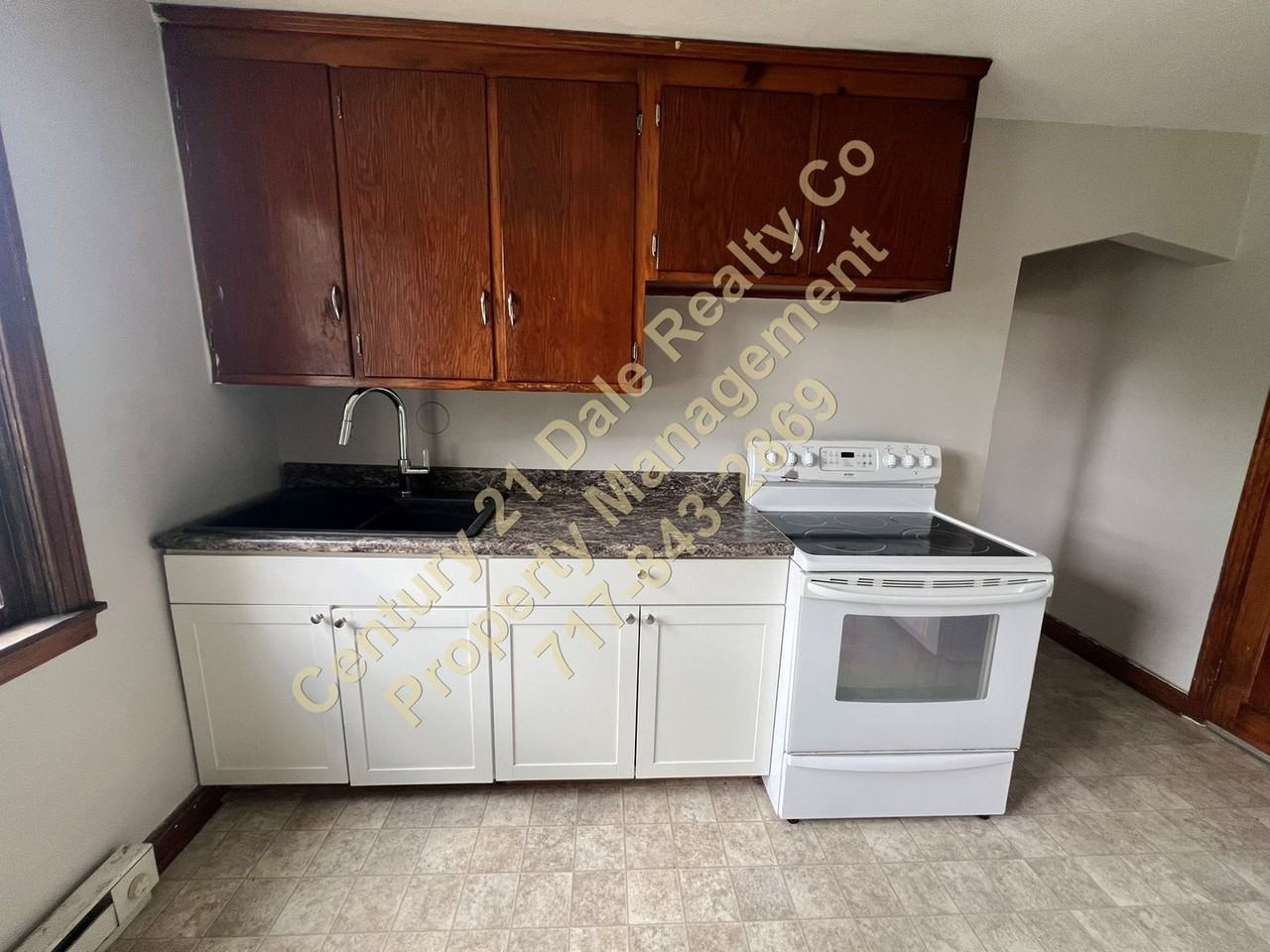 950 Penn Ave - Photo 5 of 10
