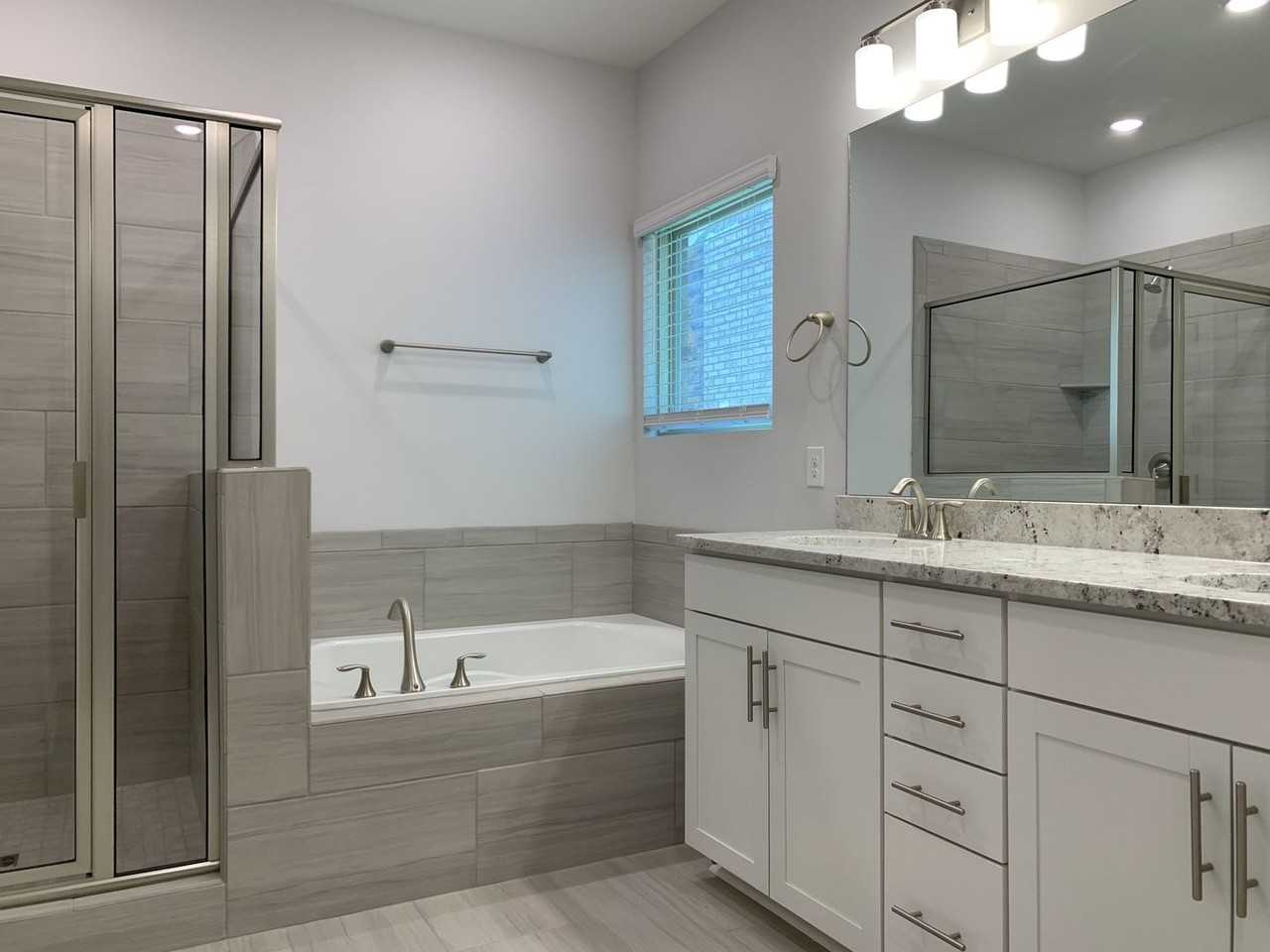 1708 Boardwalk Pl - Photo 4 of 38