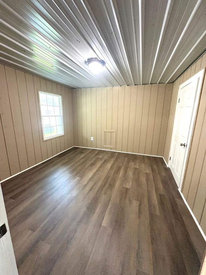 313 Frazier Ave - Photo 5 of 9