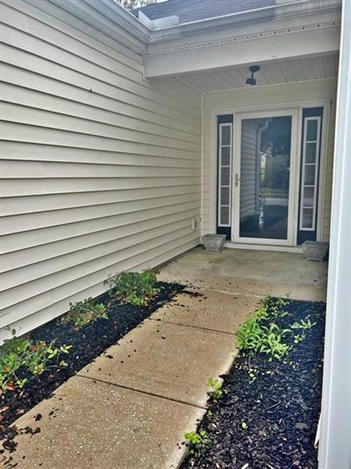145 Pickett Creek Ln - Photo 2 of 20