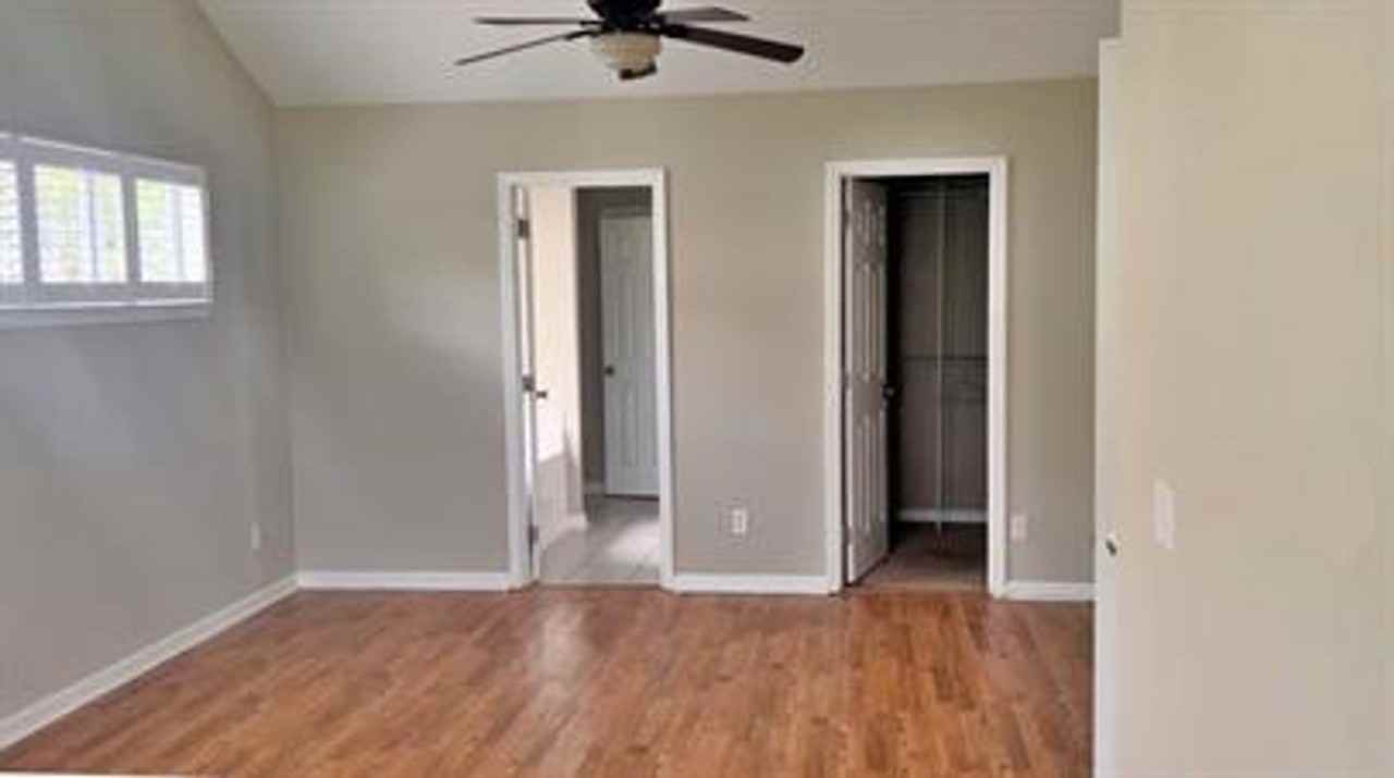 145 Pickett Creek Ln - Photo 7 of 19