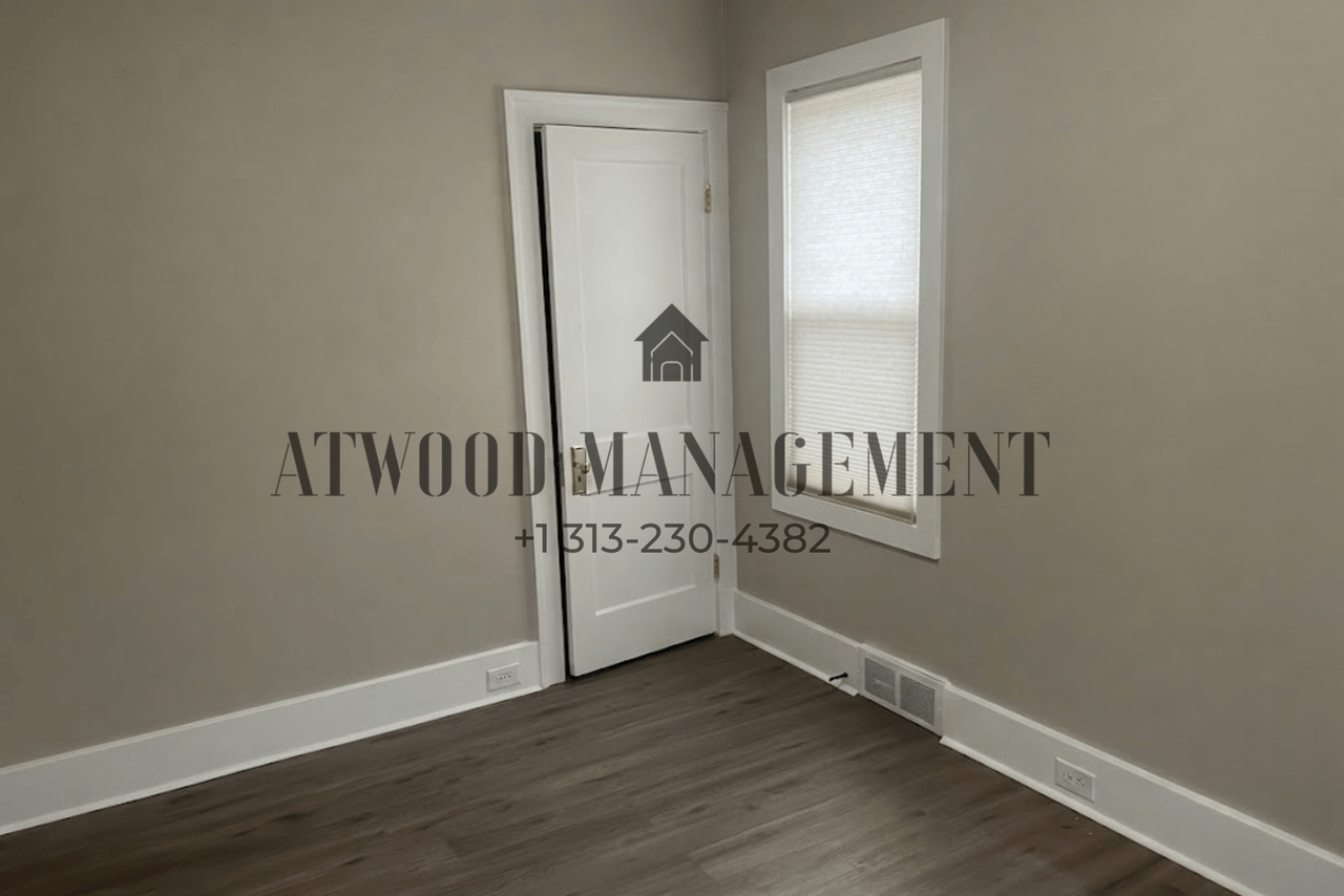 450 Algonquin St - Photo 6 of 10