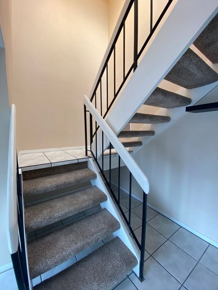 6330 Caminito Lazaro - Photo 4 of 36