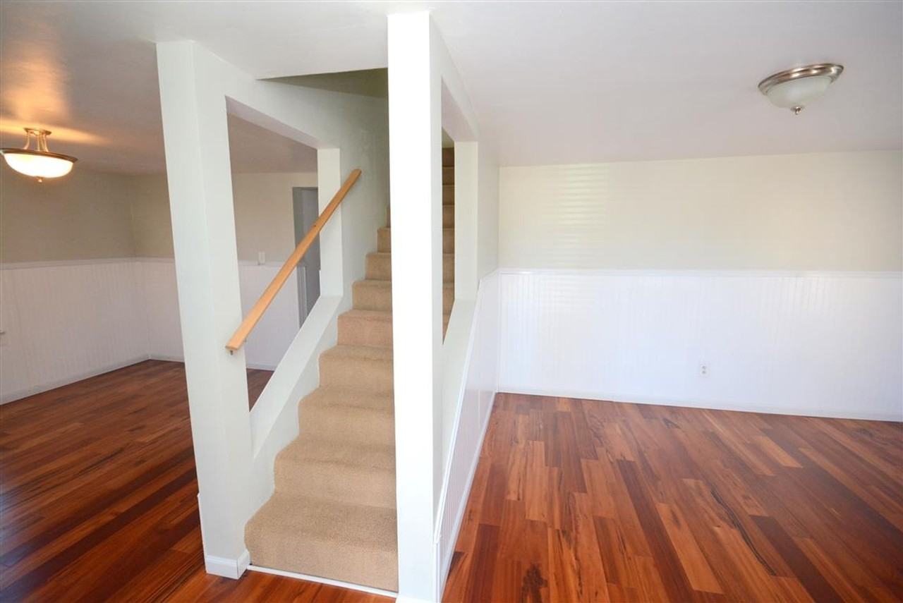406 High Point Ave - Photo 3 of 43