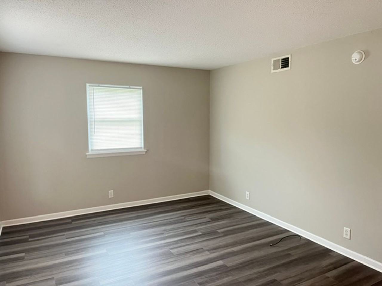 3105 Rita Ln Nw - Photo 6 of 17