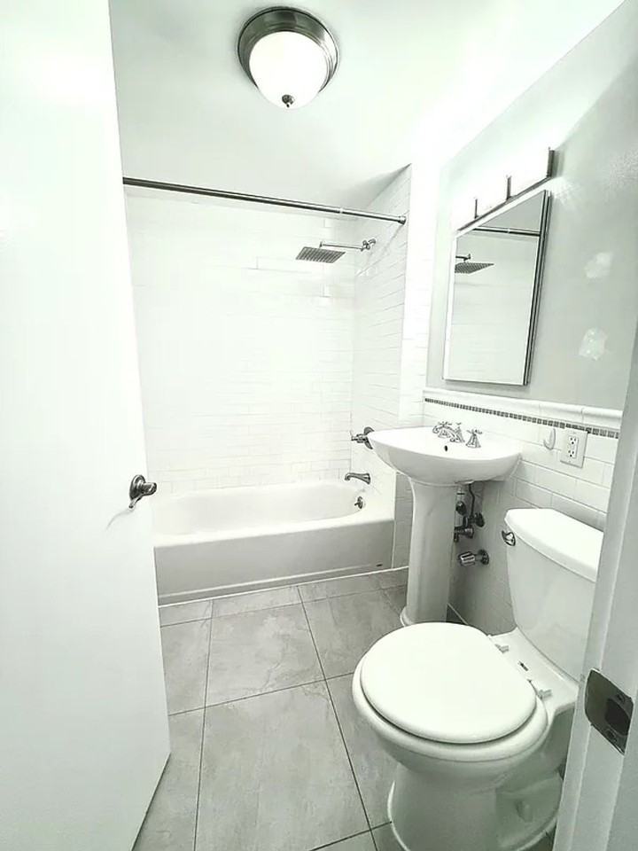 303 W 146th St #1F - Photo 6 of 8