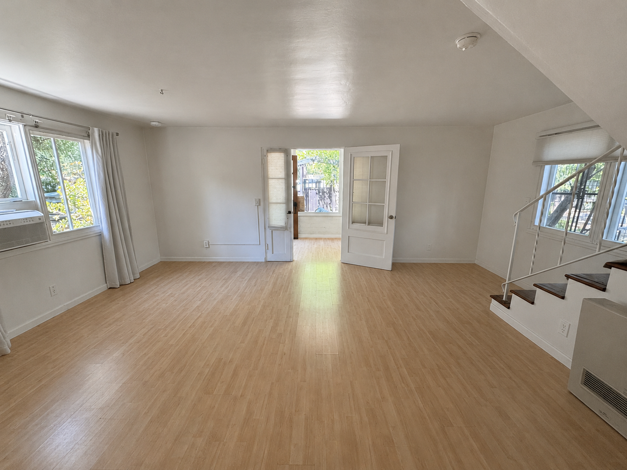406 S Signal St #A - Photo 6 of 18