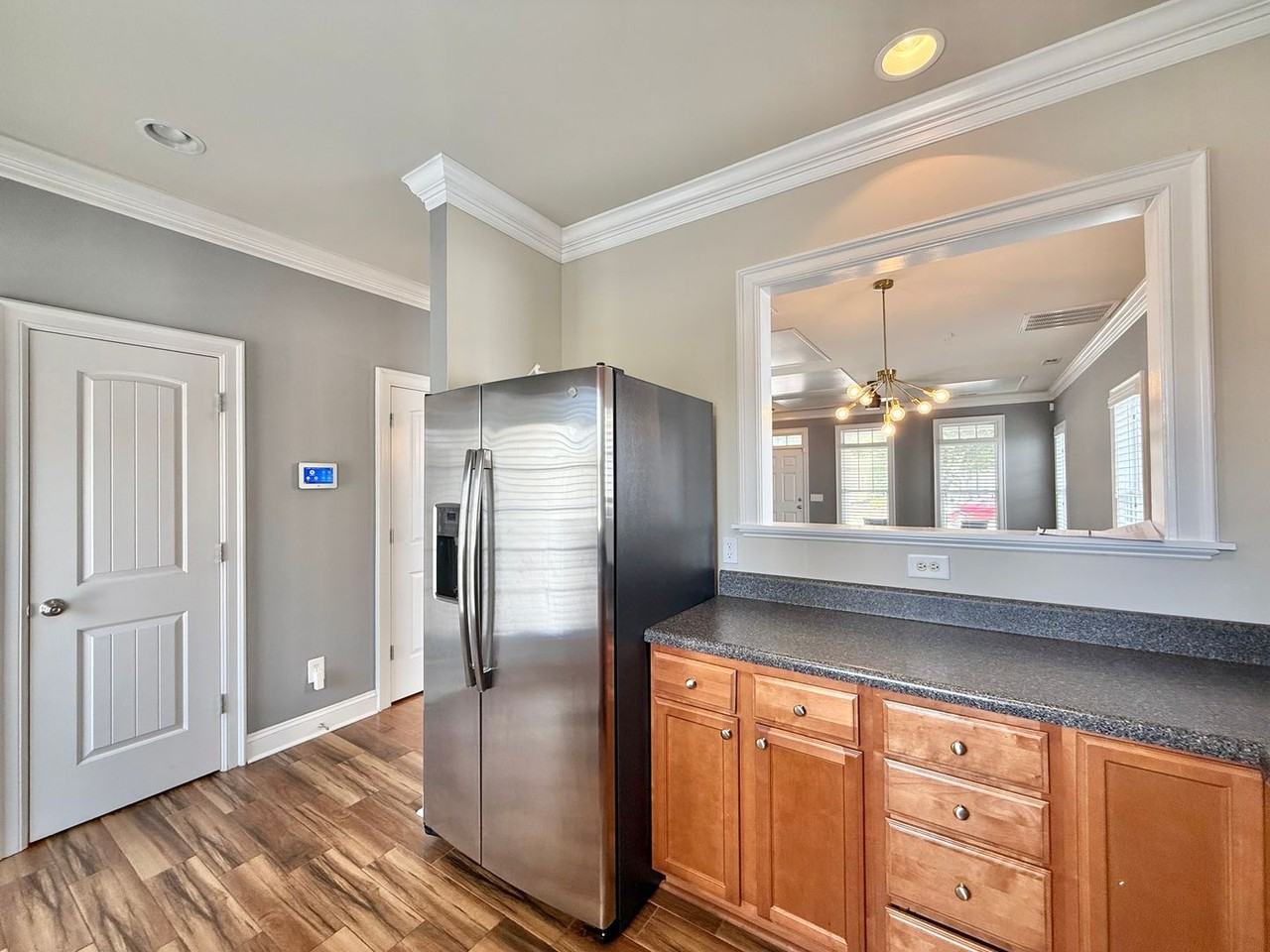 7758 Acc Blvd - Photo 5 of 18