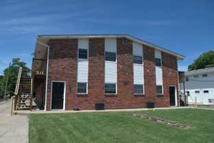 513 N. Old Highway 63 - Photo 1 of 1