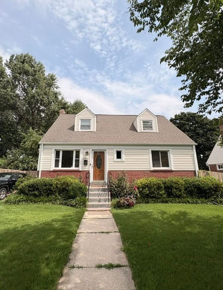 13520 Grenoble Dr - Photo 2 of 36