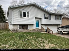 13718 Polk St - Photo 1 of 1