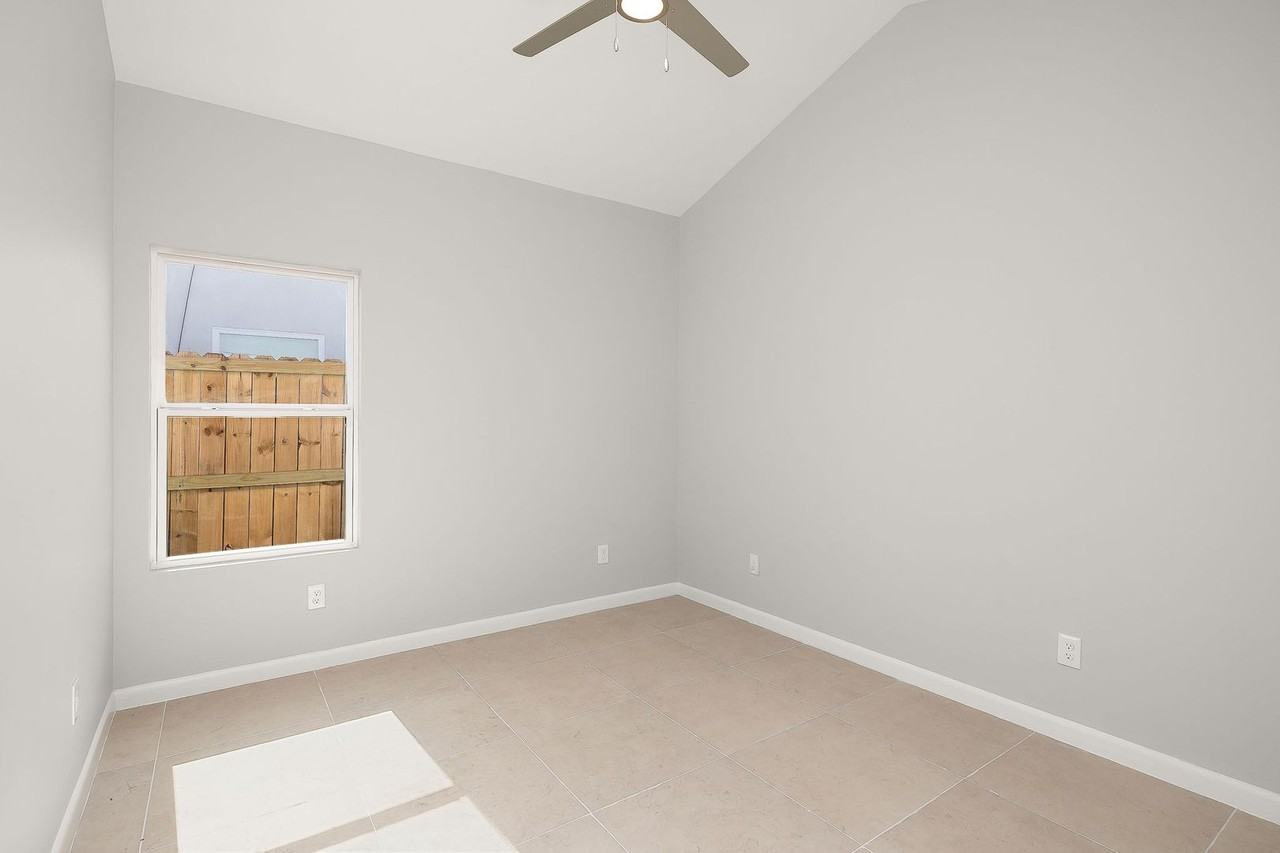 PK10 - Photo 5 of 19