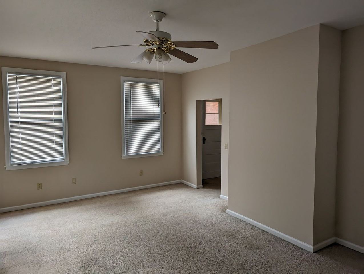 514 Dawson Ave #2 - Photo 2 of 15