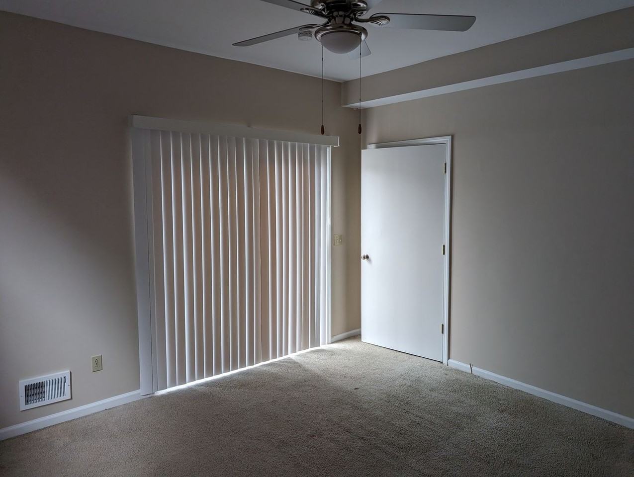 514 Dawson Ave #2 - Photo 6 of 15