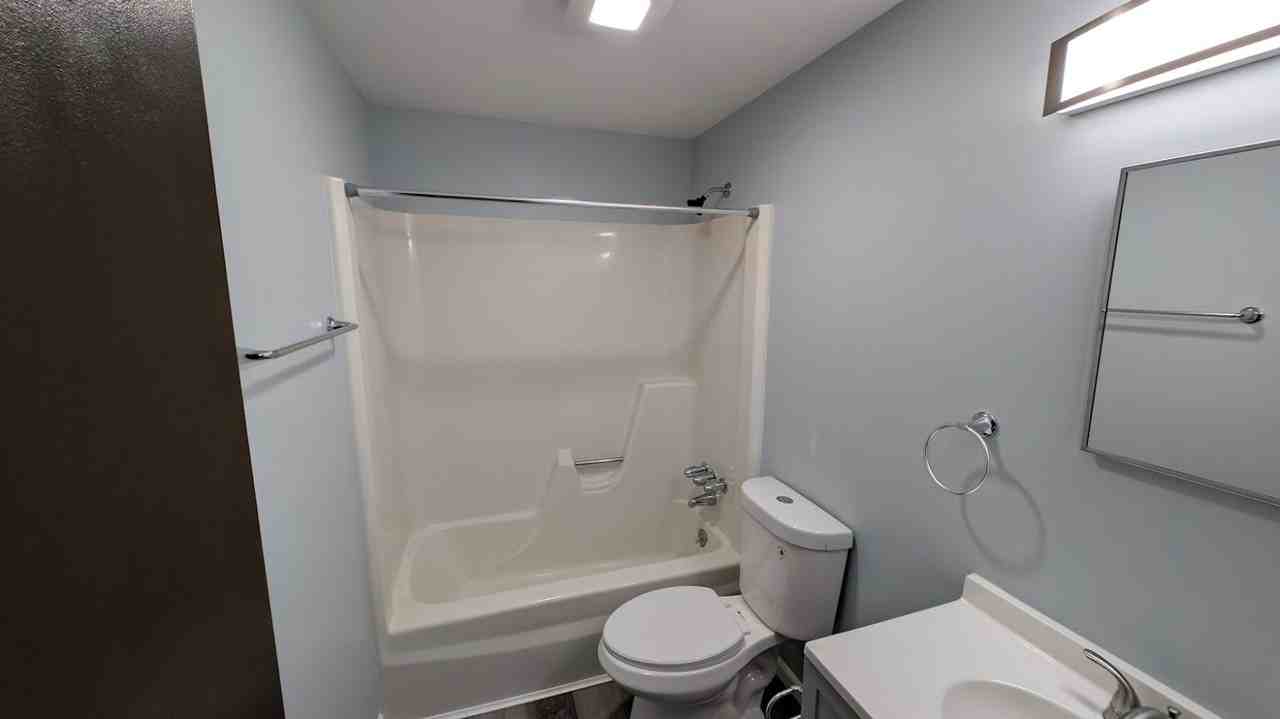 12 Sedalia Ave #14A - Photo 7 of 9
