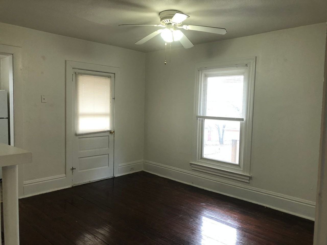 509 Forest Ave #2 - Photo 4 of 12