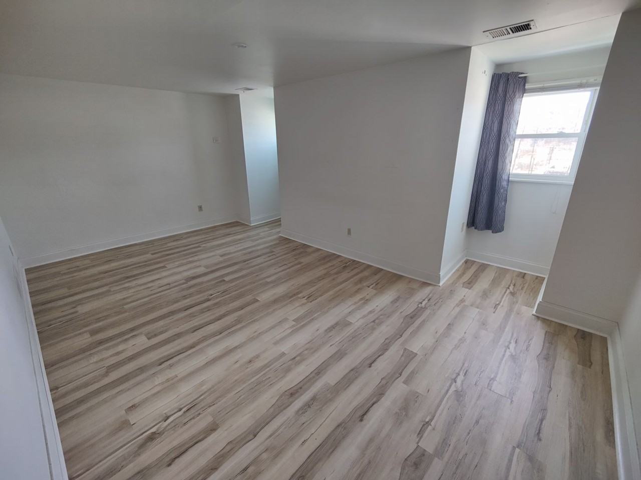 742 Ohio Ave #7 - Photo 2 of 6