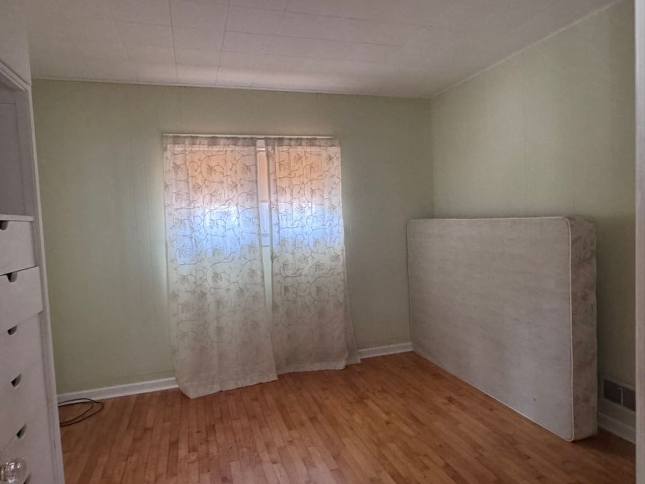 807 E Atlantic St - Photo 6 of 18
