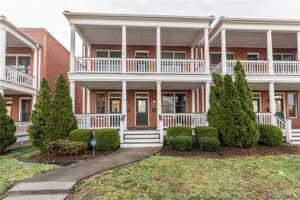 featured image of 1512 Porter St