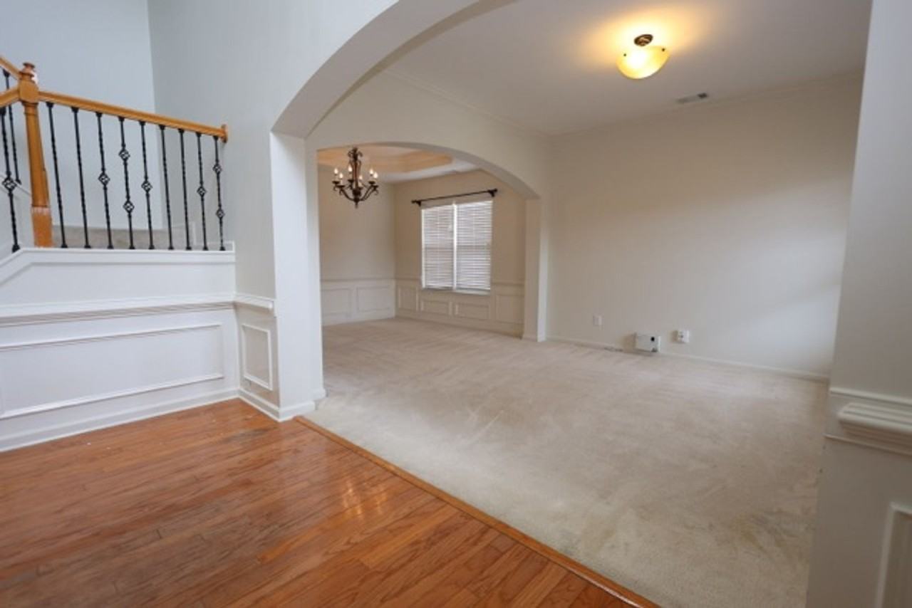 1199 Wetlands Ct - Photo 5 of 47